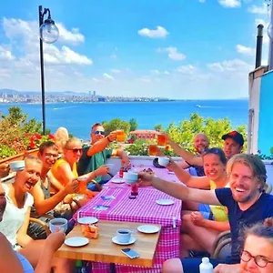 https://cheers-vintage.istanbul-turkeyhotels.com