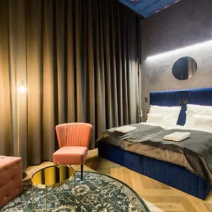 https://noble.inbudapesthotels.com