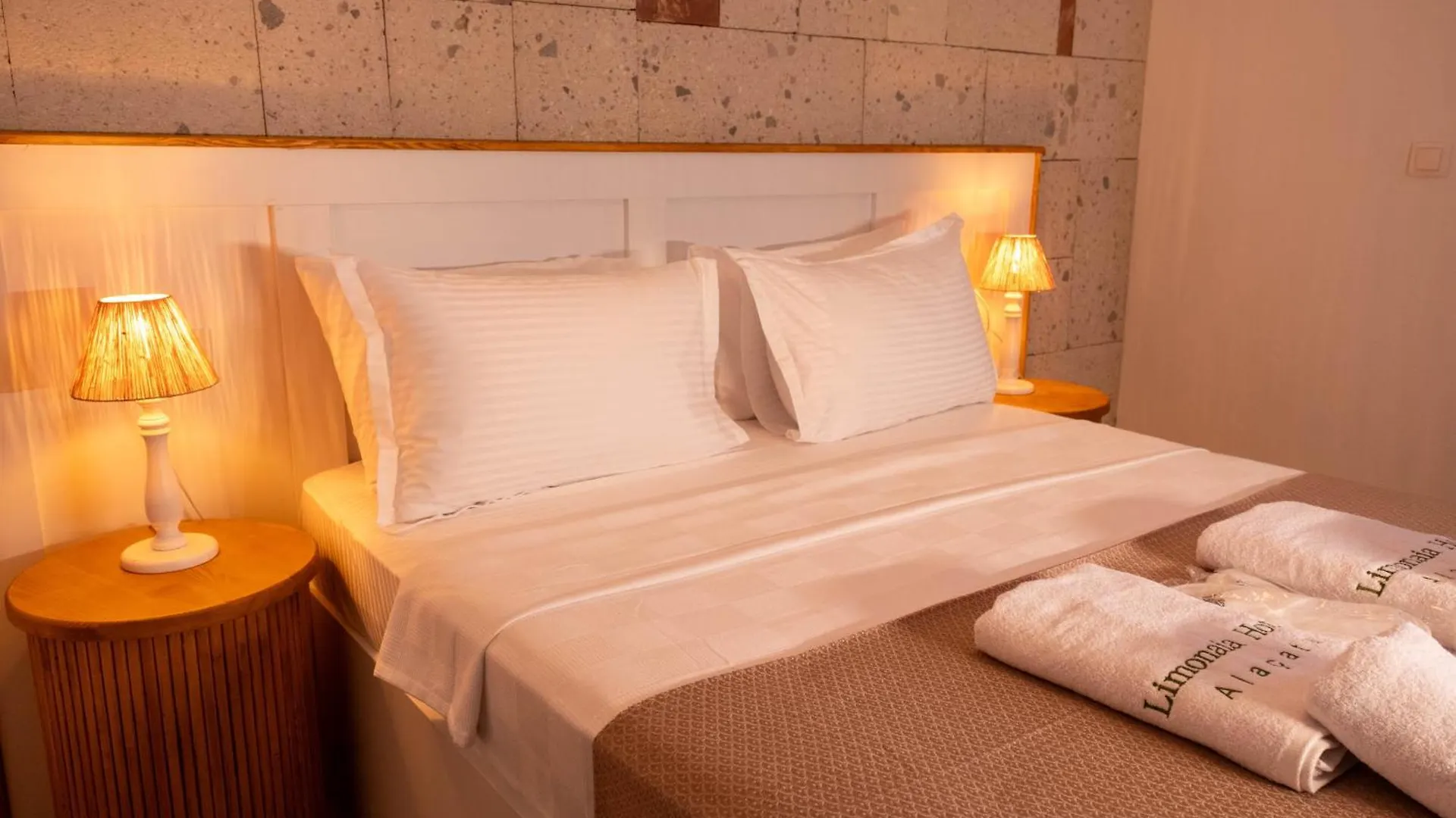 Alacati Limonaia Hotel Bed & Breakfast