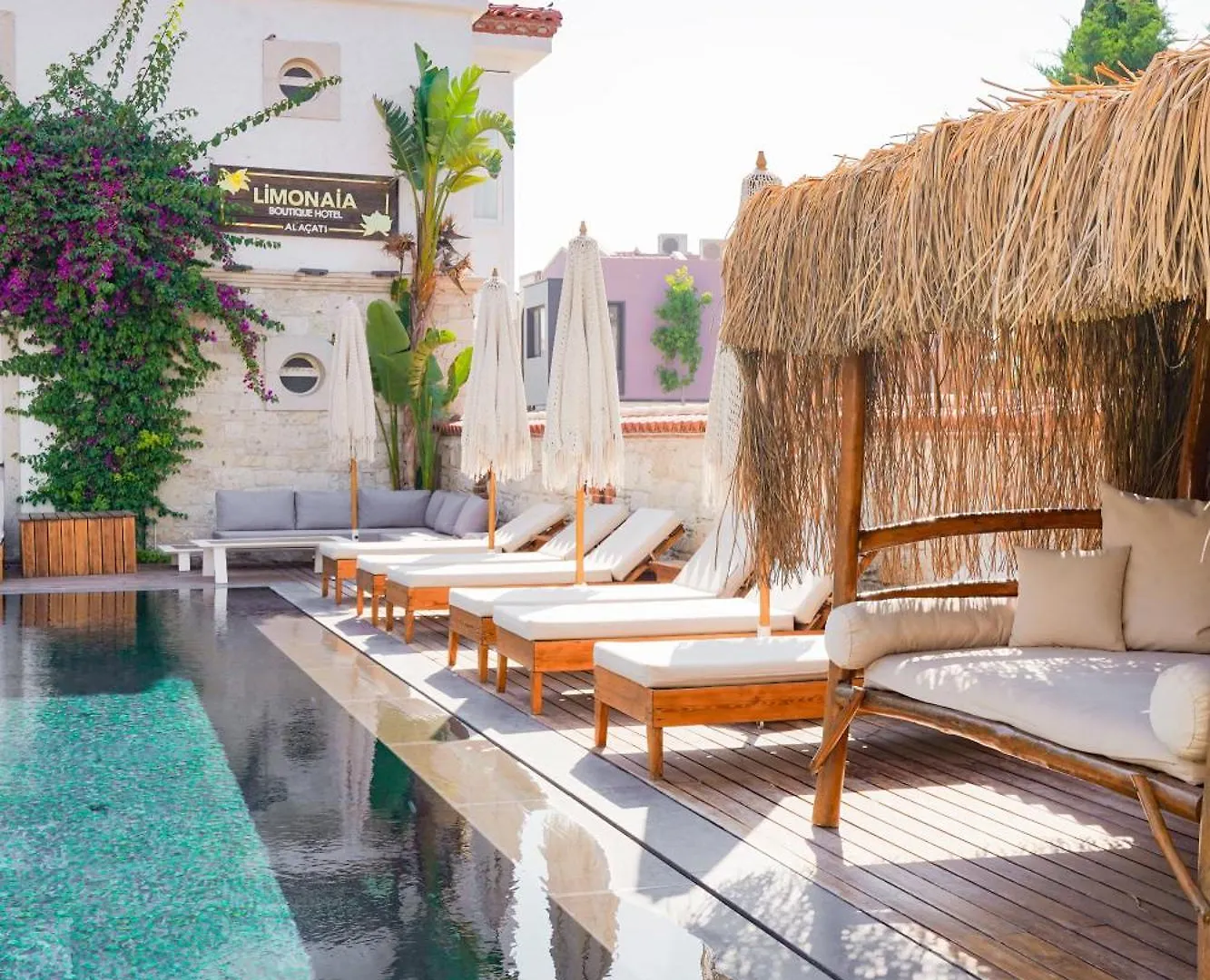 Bed & Breakfast Alacati Limonaia Hotel