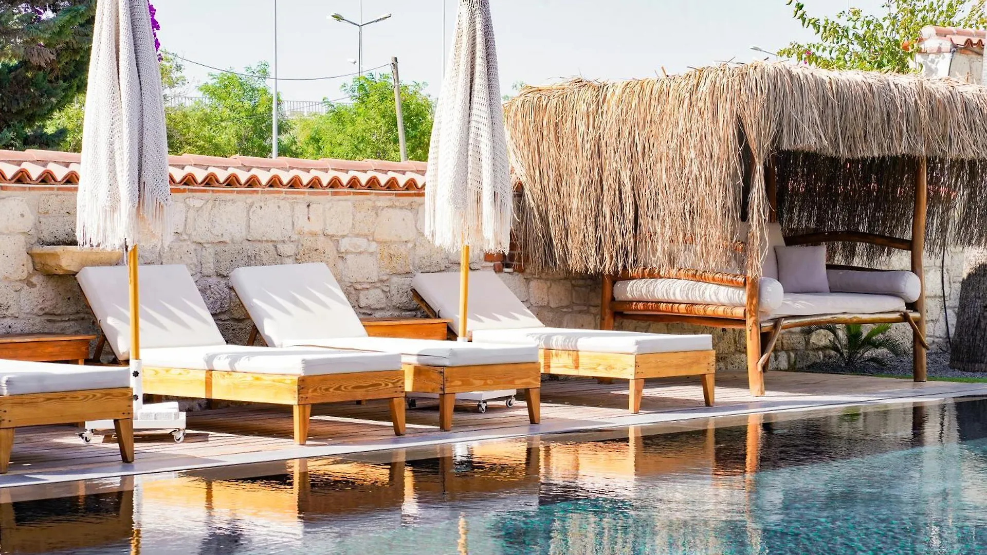 Bed & Breakfast Alacati Limonaia Hotel